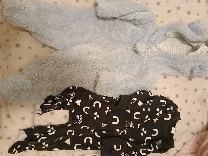 REGALO Ropita de beb 2