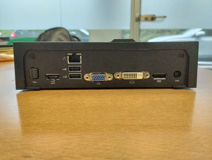 REGALO Dos Plataformas de carga para portátiles marca Dell  4