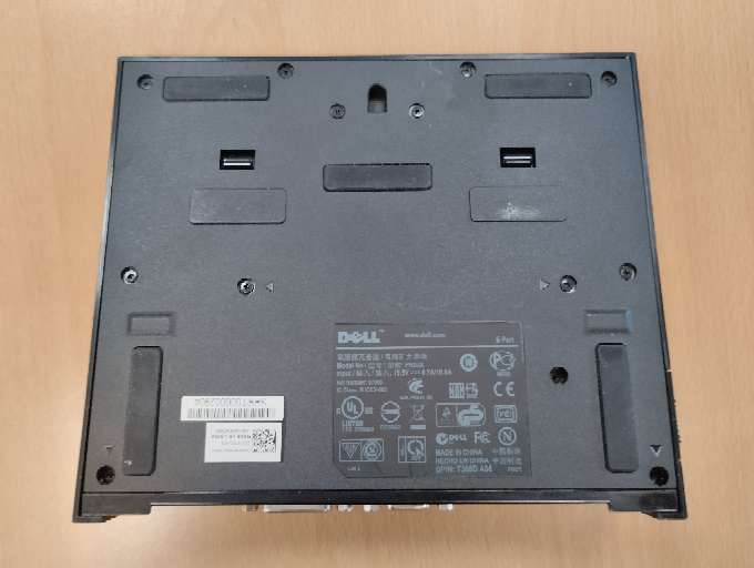 REGALO Dos Plataformas de carga para portátiles marca Dell  3