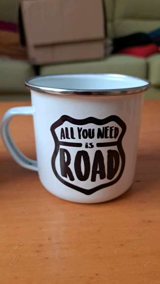 REGALO 2 tazas metlicas camperlife 2