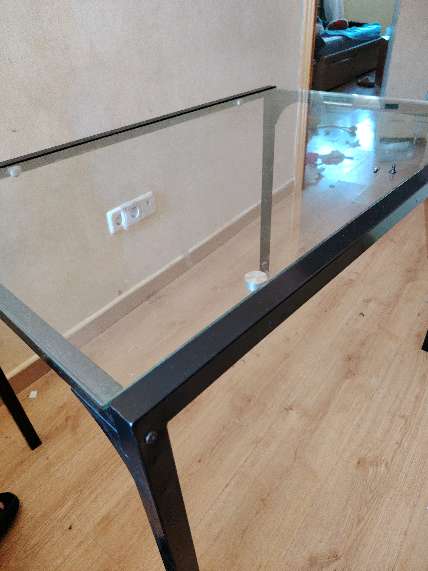 REGALO Mesa de comedor  2