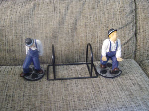 REGALO FIGURA PARA CDS,LIBROS 2