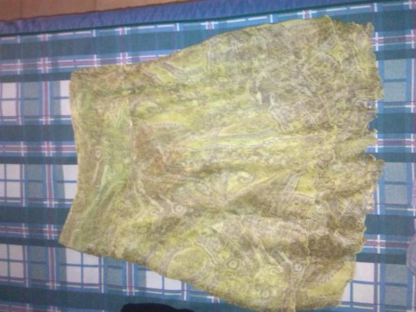 REGALO falda en tonos verdes talla 40 REGALO falda en tonos verdes talla 40