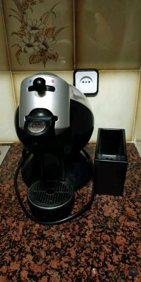 REGALO Cafetera Dolce Gusto