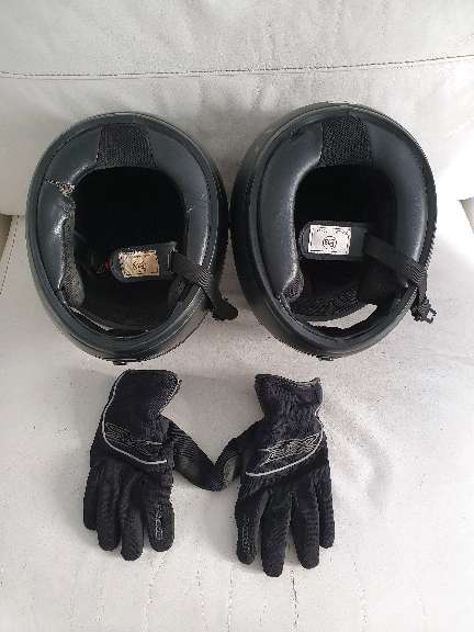 REGALO 2 cascos de moto Climax CL500 y un par de guantes