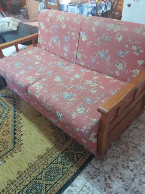 REGALO Sofá cama (urge retirada) REGALO Sofá cama (urge retirada)