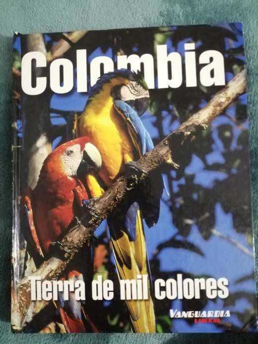 REGALO Libro Colombia, Tierra de mil colores 