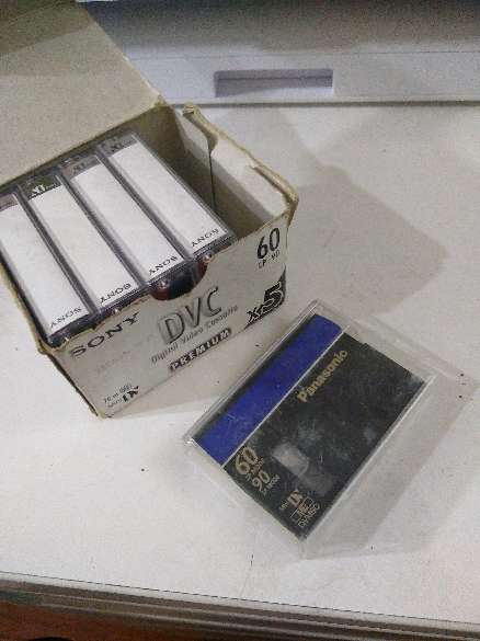 REGALO cassettes mini dv  4