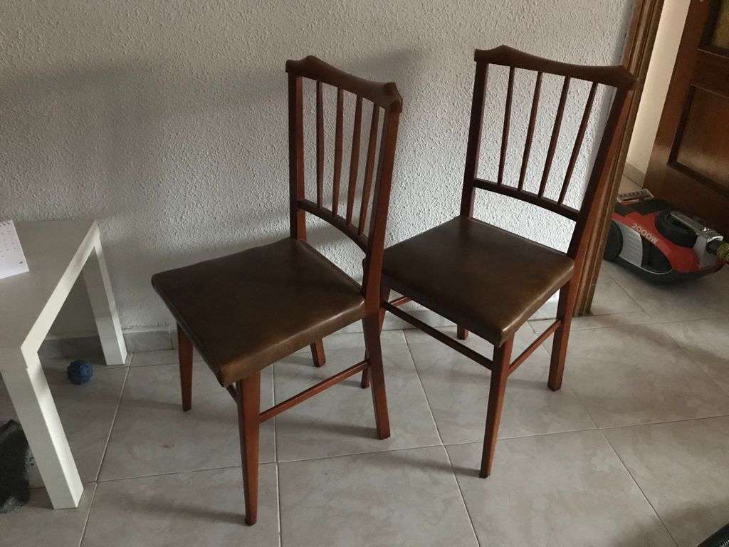 REGALO sillas de madera