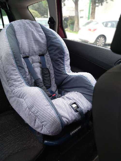 REGALO Silla de coche para beb