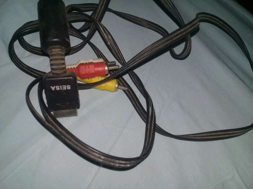 REGALO cable audio y video ps2