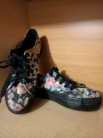 REGALO zapatos flores